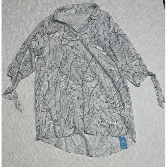 Cupshe Other - Cupshe Women's Leaf Print Button Down Cover-Up Blouse Size M Lightweight NWT